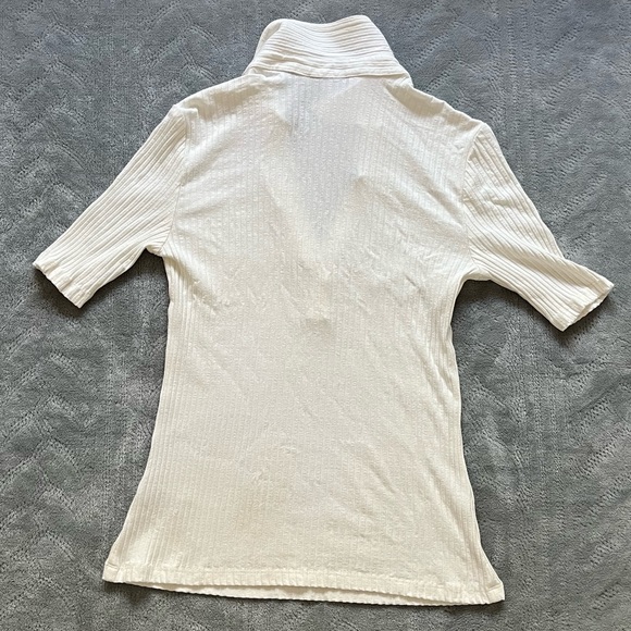 Trina Turk Ribbed Blouse - Picture 7 of 9